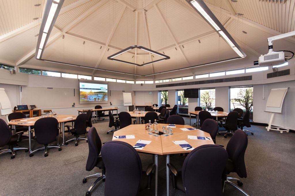 Henley Greenlands Conference and meetings round tables
