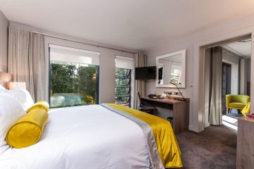 A photo of Henley Greenlands Hotel family bedroom